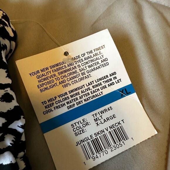 24 & Ocean V-Neck Tankini Swimsuit Top Leopard Floral Size XL - Picture 5 of 5